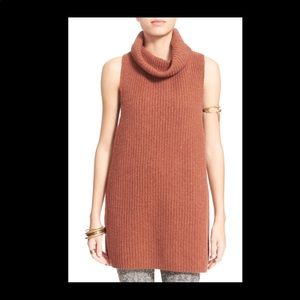 F R E E • P E O P L E • Sleeveless Turtleneck